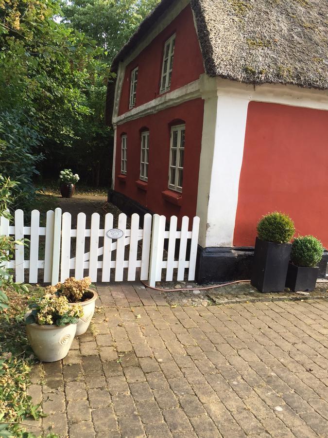 Alsbrogaard Bed & Breakfast Bramming Exterior photo